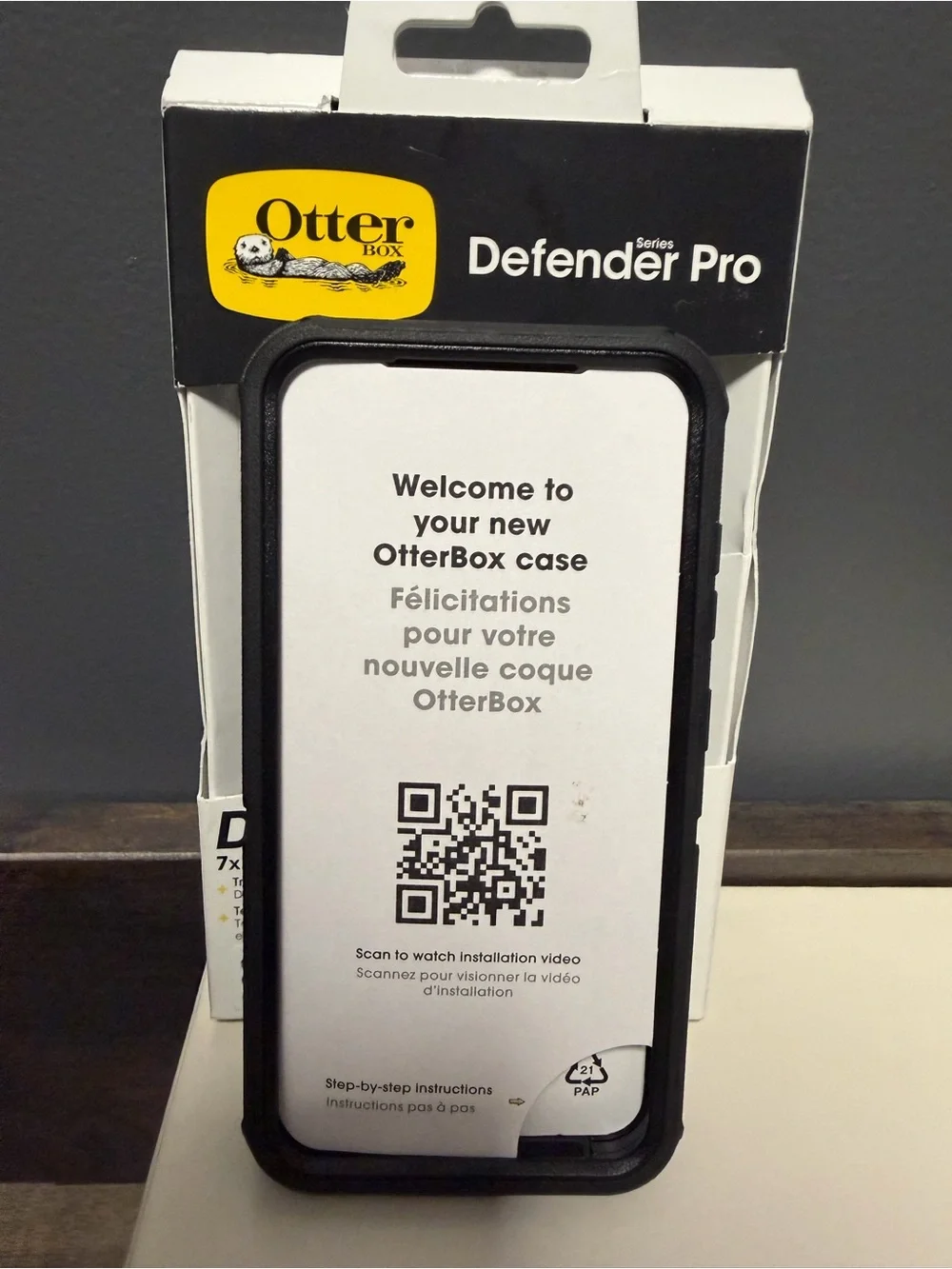 OtterBox Defender Pro for Samsung Galaxy S24 / S25 Black NWT